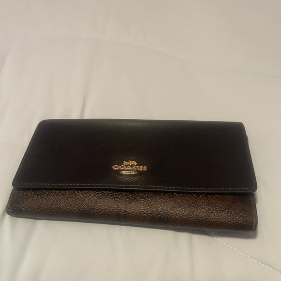 Coach Handbags - Like New Coach Long Wallet
